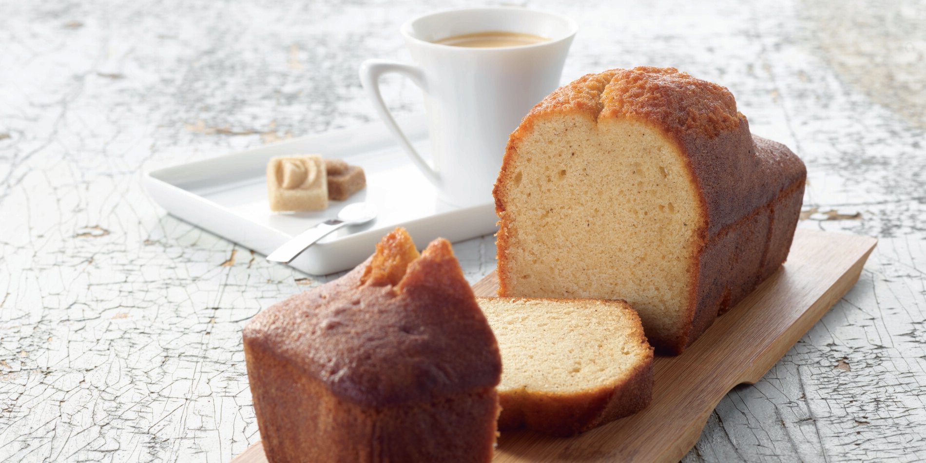 Image de cover représentant la page "Cake au Fromage Frais" de la société d'Isigny-Sainte-Mère