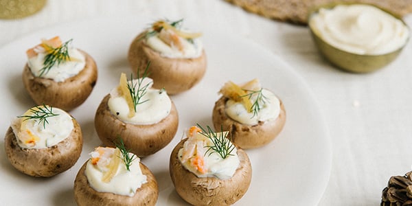 Image de cover représentant la page "Champignons farcis à la crème de crabe et citron confit" de la société d'Isigny-Sainte-Mère
