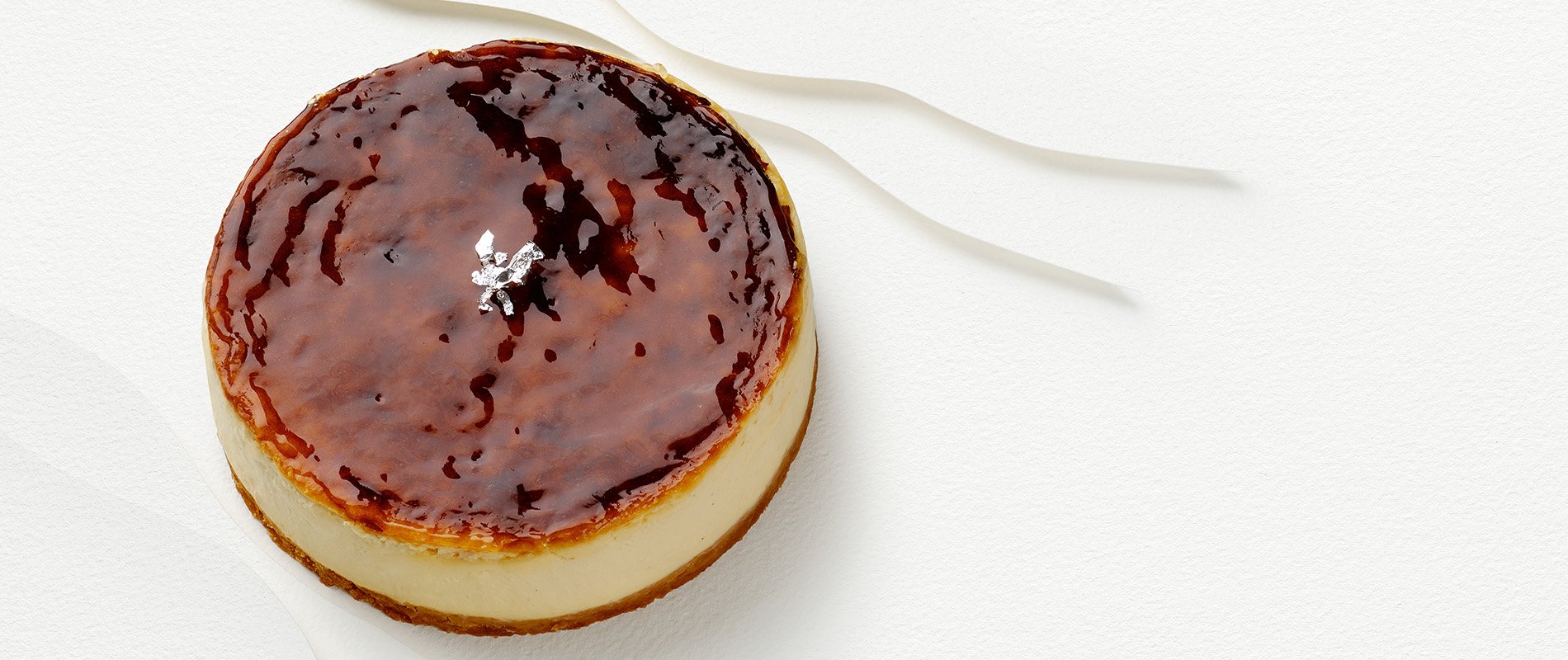 Cheesecake Basque by Alexis Bouillet