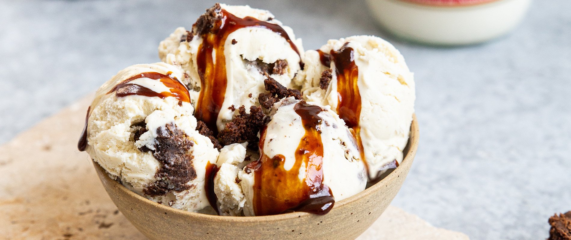 recette de glace vanille brownie et creme Isigny sainte-Mère