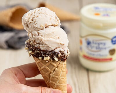 Recette de glace Noisette Et Creme Isigny AOP
