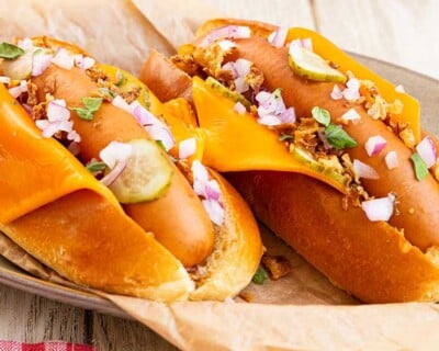 Hot dog à la Mimolette Isigny Sainte-Mère