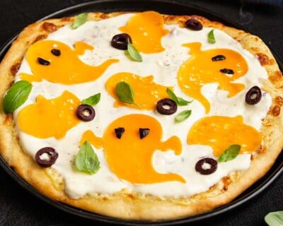 Pizza d'Halloween à la Mimolette Isigny Sainte-Mère