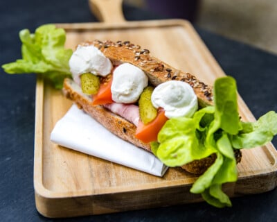Sandwich à la crème de Camembert Isigny Sainte-Mère