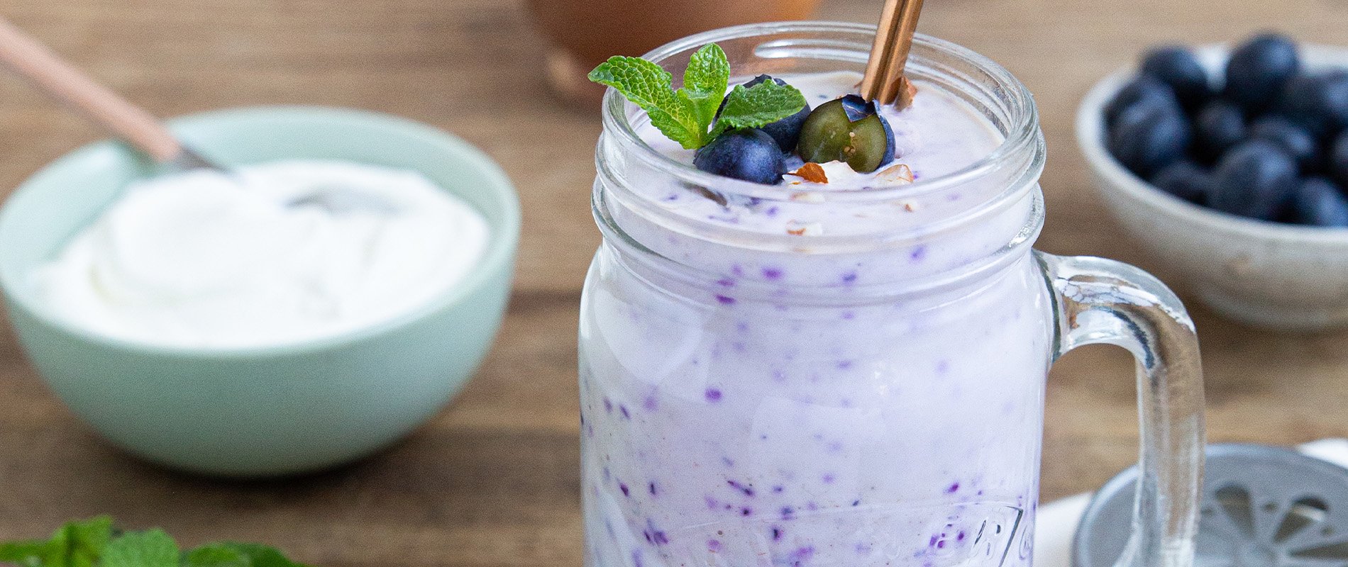 Verre de smoothie au Skyr Isigny Sainte-Mère